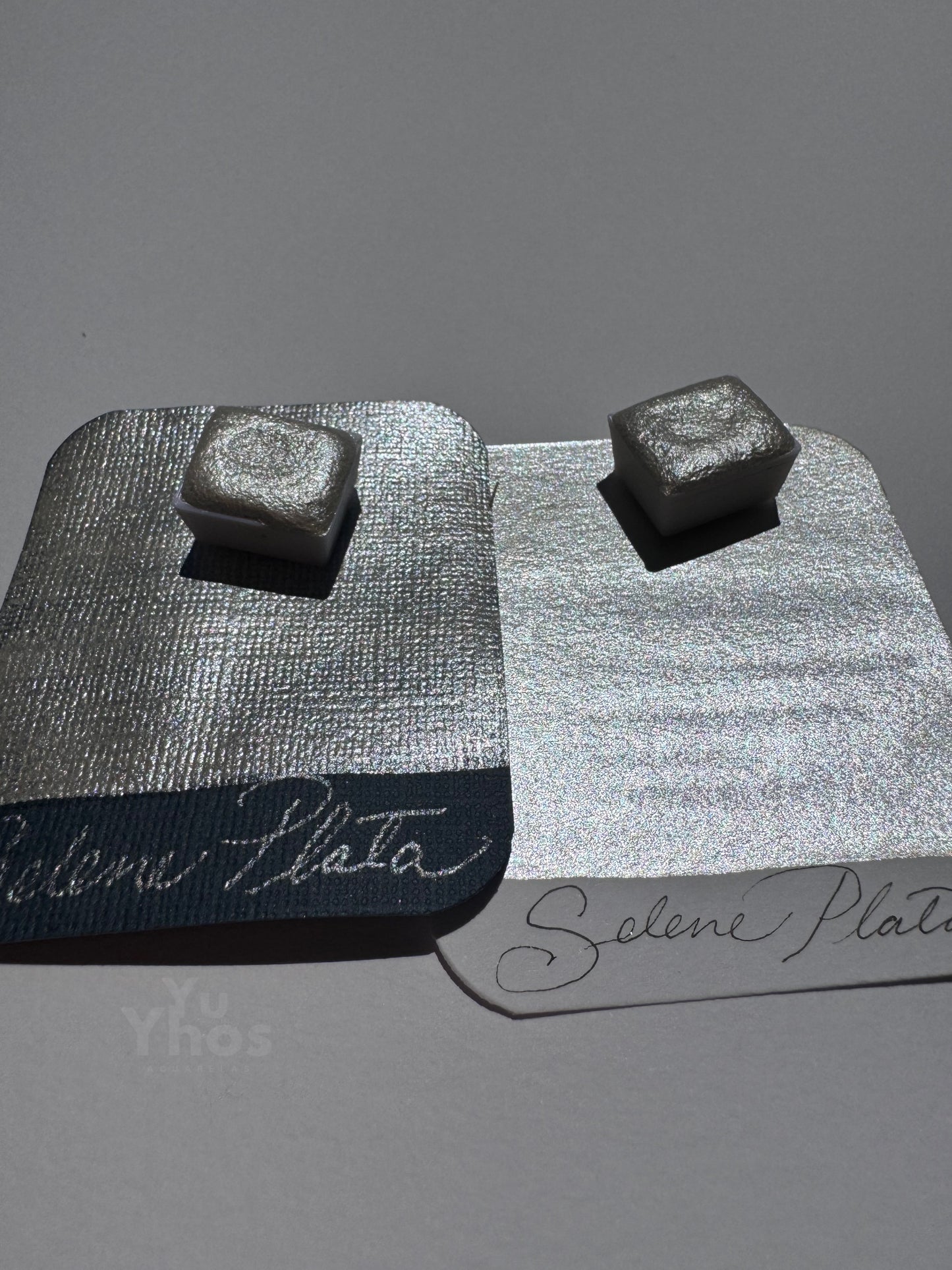 Selene Plata – Acuarela Metalizada Tornasolada