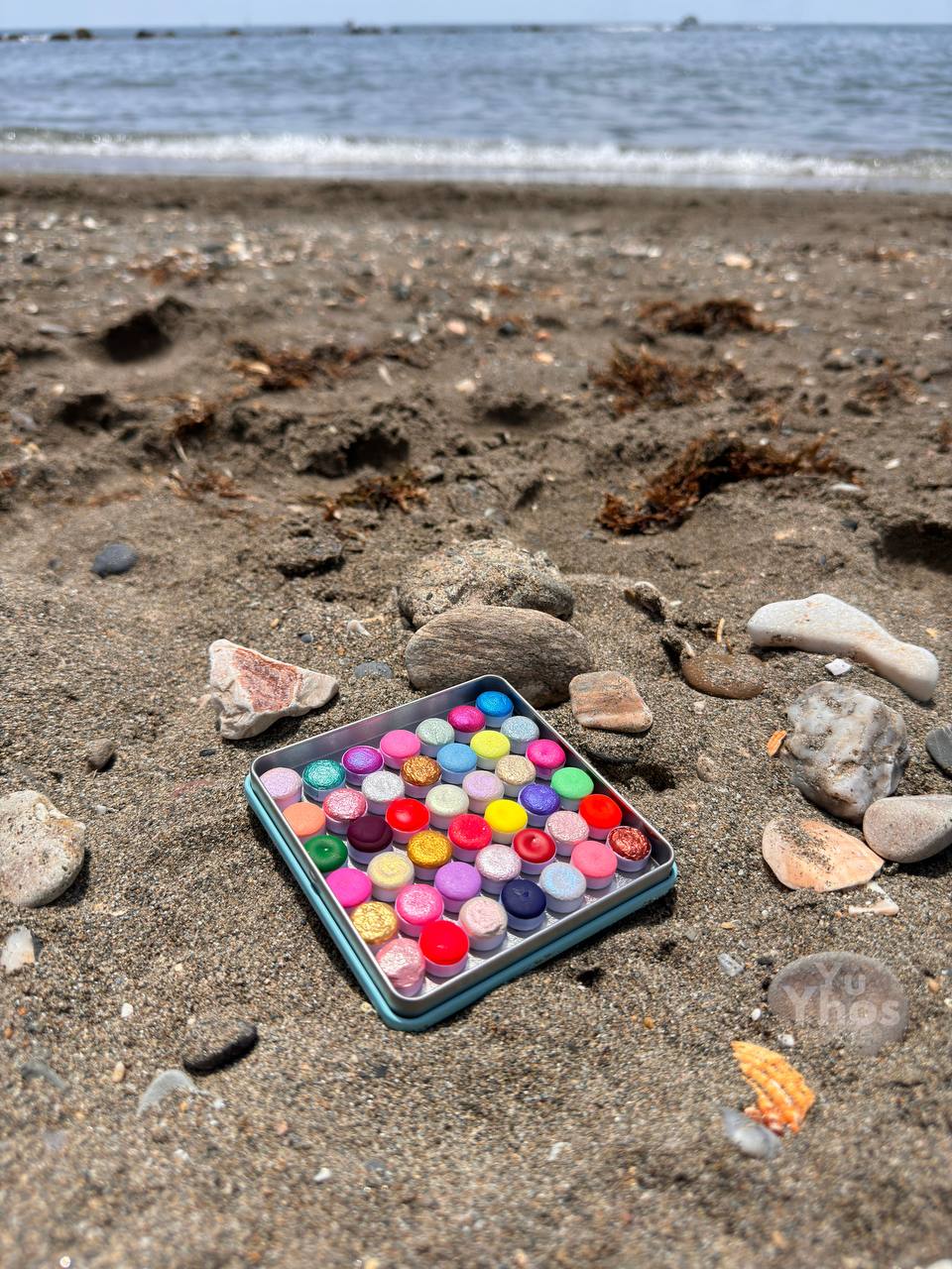 Set YUYHITOS – Acuarelas Mini Pan en 42 tonos